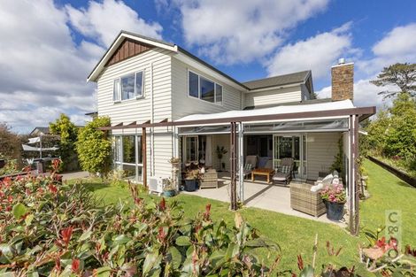 Photo of property in 64 Pohutukawa Parade, Riverhead, 0820