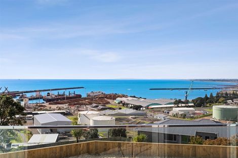 Photo of property in 19 Findlay Street, Moturoa, New Plymouth, 4310