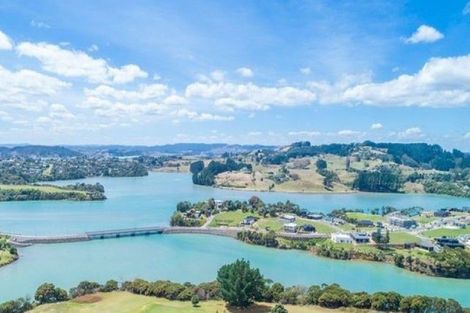 Photo of property in 9 Rangitahi Road, Raglan, 3225