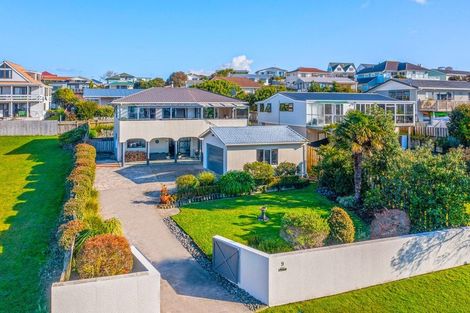 Photo of property in 9 Awatere Place, Snells Beach, 0920