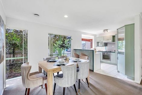 Photo of property in 38 Harbour Lights Close, West Harbour, Auckland, 0618