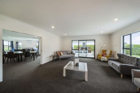 Photo of property in 464a Turuturu Road, Hawera, 4674