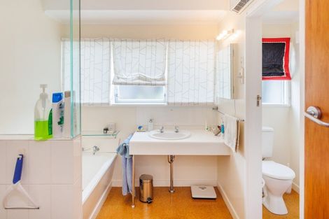 Photo of property in 110a Linton Street, West End, Palmerston North, 4410