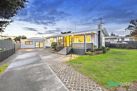 Photo of property in 12 Hywell Place, Manurewa, Auckland, 2102