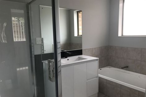 Photo of property in 4 Nykki Place, Papakura, 2110