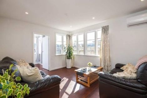 Photo of property in 220 Naenae Road, Naenae, Lower Hutt, 5011