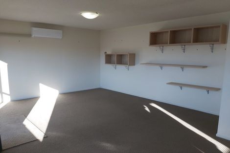 Photo of property in 2/708 Beach Road, Browns Bay, Auckland, 0630