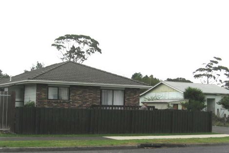 Photo of property in 89a-e Glendale Road, Glen Eden, Auckland, 0602