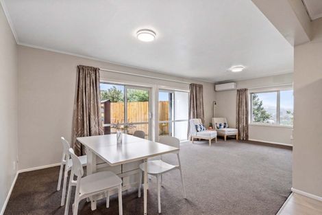 Photo of property in 51 Winston Street, Crofton Downs, Wellington, 6035