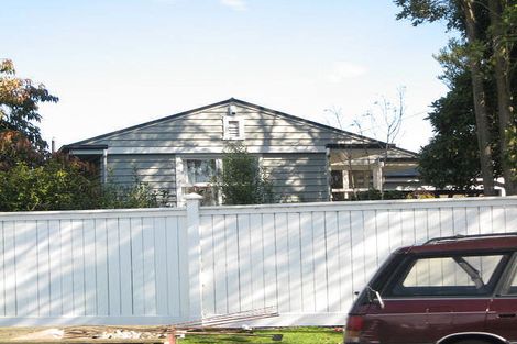 Photo of property in 43 Wai-iti Terrace, Burnside, Christchurch, 8052