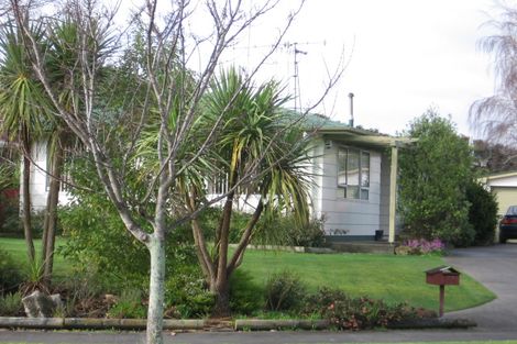 Photo of property in 47 Escort Grove, Awapuni, Palmerston North, 4412