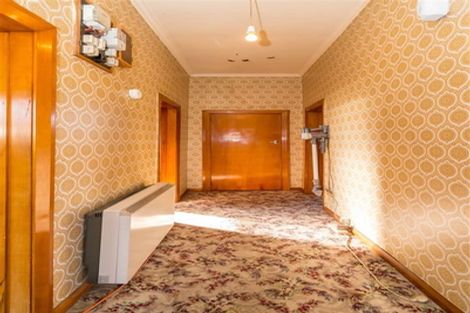 Photo of property in 37 Wesley Street, South Dunedin, Dunedin, 9012