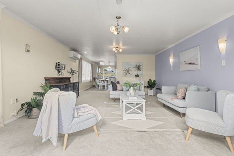 Photo of property in 24 Sutherland Crescent, Westbrook, Palmerston North, 4412