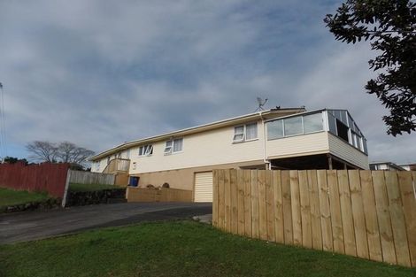 Photo of property in 14 Helena Street, Massey, Auckland, 0614