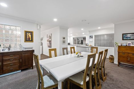 Photo of property in 10g Tupare Place, Highlands Park, New Plymouth, 4312