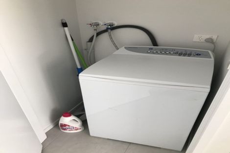 Photo of property in 18 Frank Gill Road, Hobsonville, Auckland, 0616