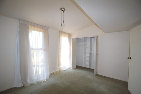 Photo of property in 3 Sarah Way, Crofton Downs, Wellington, 6035