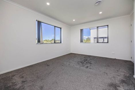 Photo of property in 10/100 Seymour Road, Sunnyvale, Auckland, 0612