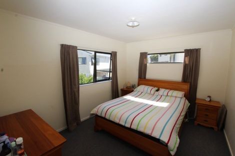 Photo of property in 28 Morere Street, Titahi Bay, Porirua, 5022