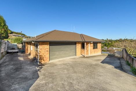Photo of property in 76 Oteki Park Drive, Welcome Bay, Tauranga, 3112