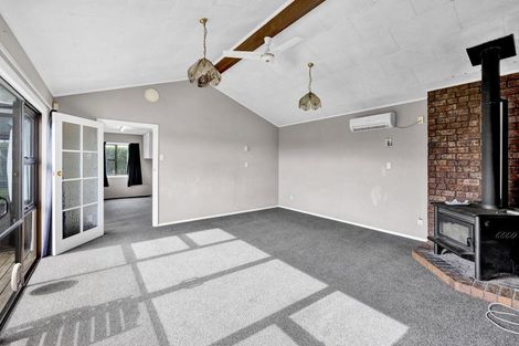 Photo of property in 180 Katene Road, Normanby, Hawera, 4675