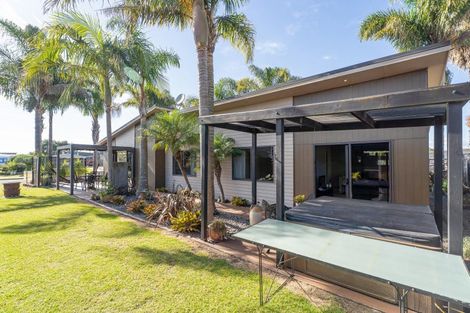 Photo of property in 4 Clipper Place, Whitianga, 3510