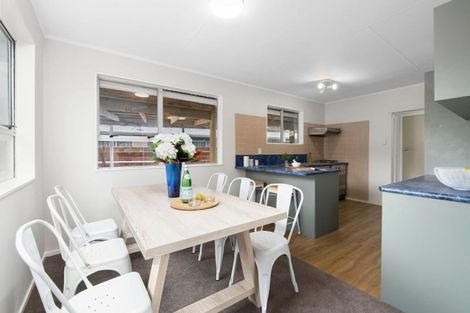 Photo of property in 272 Wellington Road, Wainuiomata, Lower Hutt, 5014