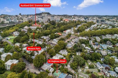 Photo of property in 61 Anglesea Street, Freemans Bay, Auckland, 1011