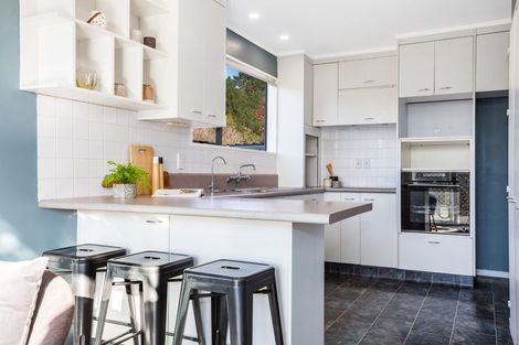 Photo of property in 15 Bowline Place, Whitby, Porirua, 5024