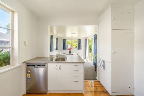 Photo of property in 34 Guthrie Street, Waterloo, Lower Hutt, 5011