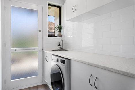 Photo of property in 2/4 Glenleith Lane, Hei Hei, Christchurch, 8042