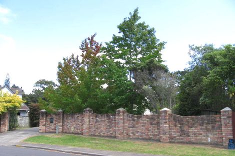 Photo of property in 51 Gatman Street, Birkdale, Auckland, 0626