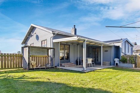 Photo of property in 21 George Street, Waimate, 7924