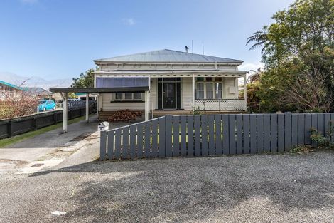 Photo of property in 8 Perotti Street, Greymouth, 7805