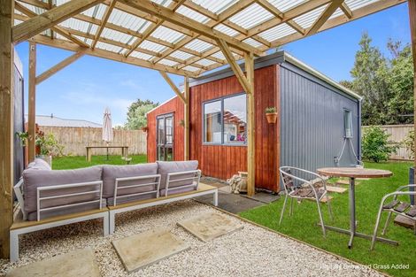 Photo of property in 17 Cook Drive, Whitianga, 3510