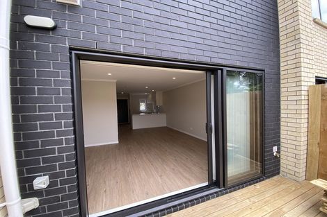 Photo of property in 23/125b Metcalfe Road, Ranui, Auckland, 0612