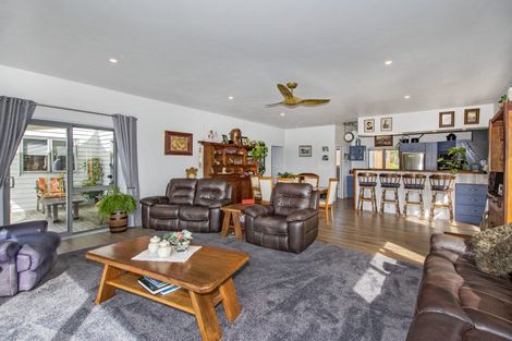 Photo of property in 21 Finlayson Road, Matarau, Whangarei, 0176