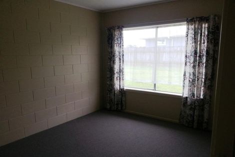 Photo of property in 1/4 Taupo Avenue, Mount Maunganui, 3116