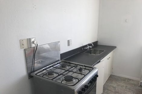 Photo of property in 8 Central Terrace, Alicetown, Lower Hutt, 5010