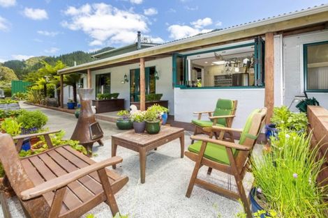 Photo of property in 2021 Akatarawa Road, Akatarawa Valley, Upper Hutt, 5372