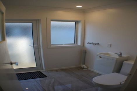 Photo of property in 20a Plunket Avenue, Papatoetoe, Auckland, 2104