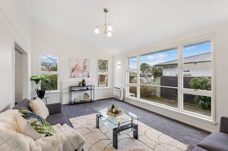 Photo of property in 43 Stackhouse Avenue, Bishopdale, Christchurch, 8053