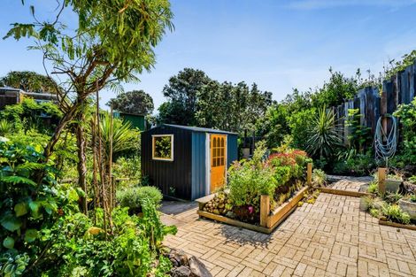 Photo of property in 11 Dieffenbach Street, Opunake, 4616