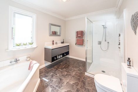 Photo of property in 8 Saint Leonard Street, Saint Johns Hill, Whanganui, 4501