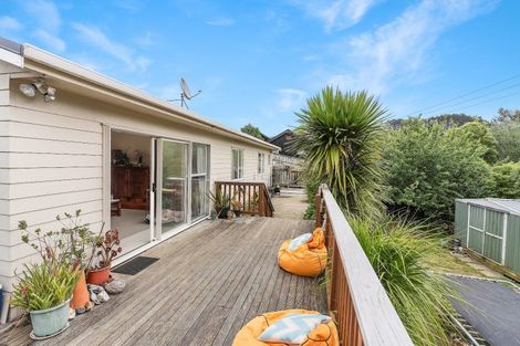 Photo of property in 121 Te Tutu Street, Whangamata, 3691