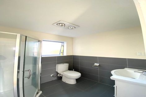 Photo of property in 24 Mirrabooka Avenue, Botany Downs, Auckland, 2010