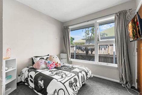Photo of property in 37 Sparks Road, Hoon Hay, Christchurch, 8025