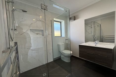 Photo of property in 44 Crossley Avenue, Woodend, 7610