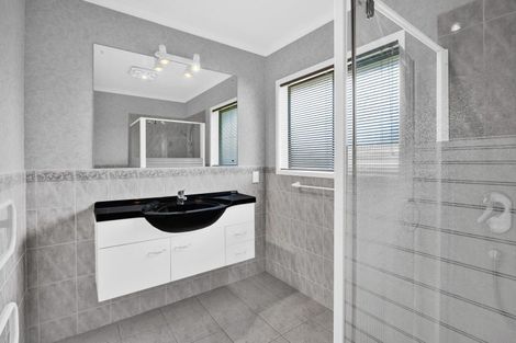 Photo of property in 23 Brown Street, Inglewood, 4330