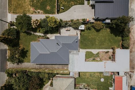 Photo of property in 17 Constitution Avenue, Milton, 9220